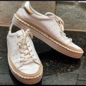 Sam Edelman Kavi White & Gold Sneakers Sz 8 1/2